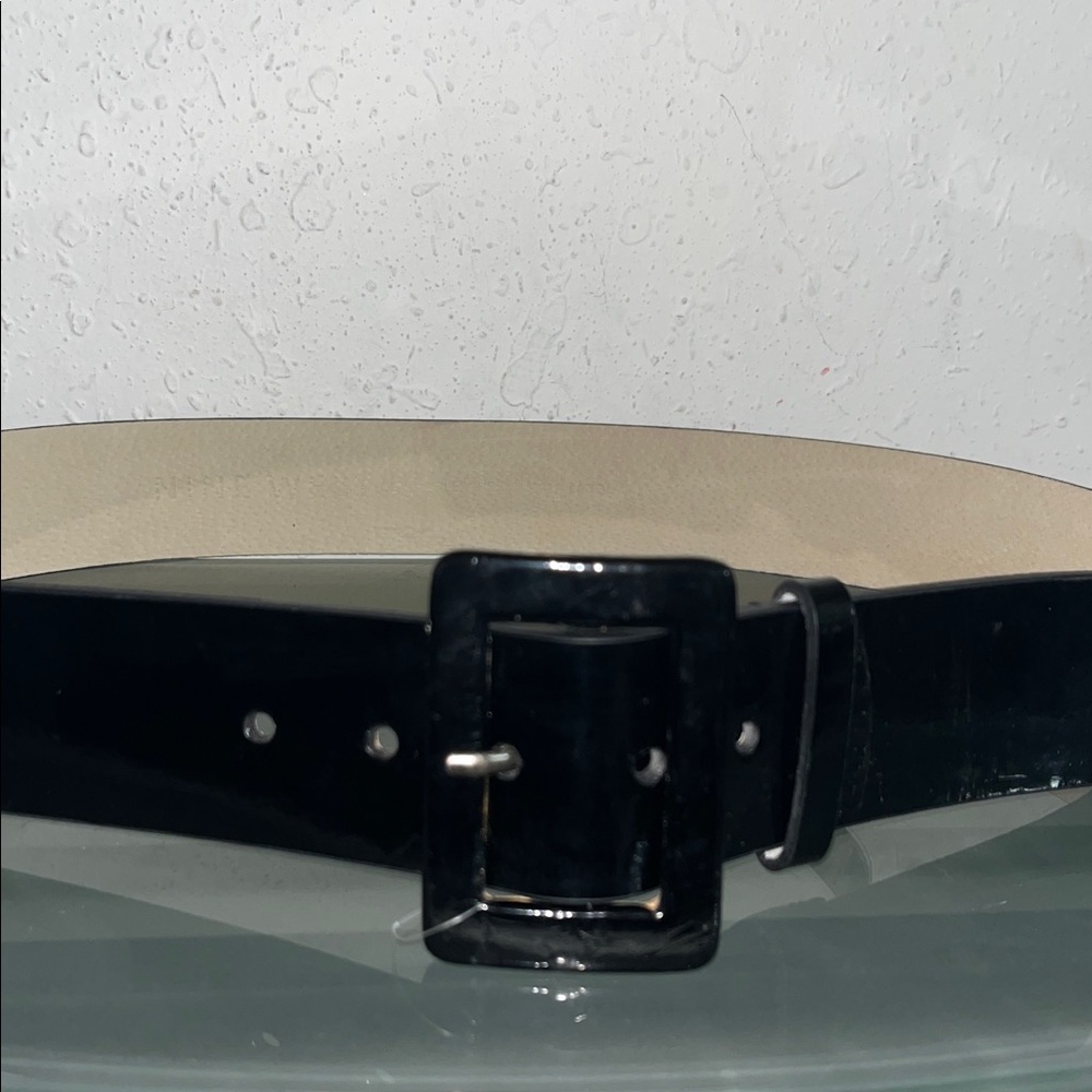 NWOT Nine West Patton Leather 2” belt